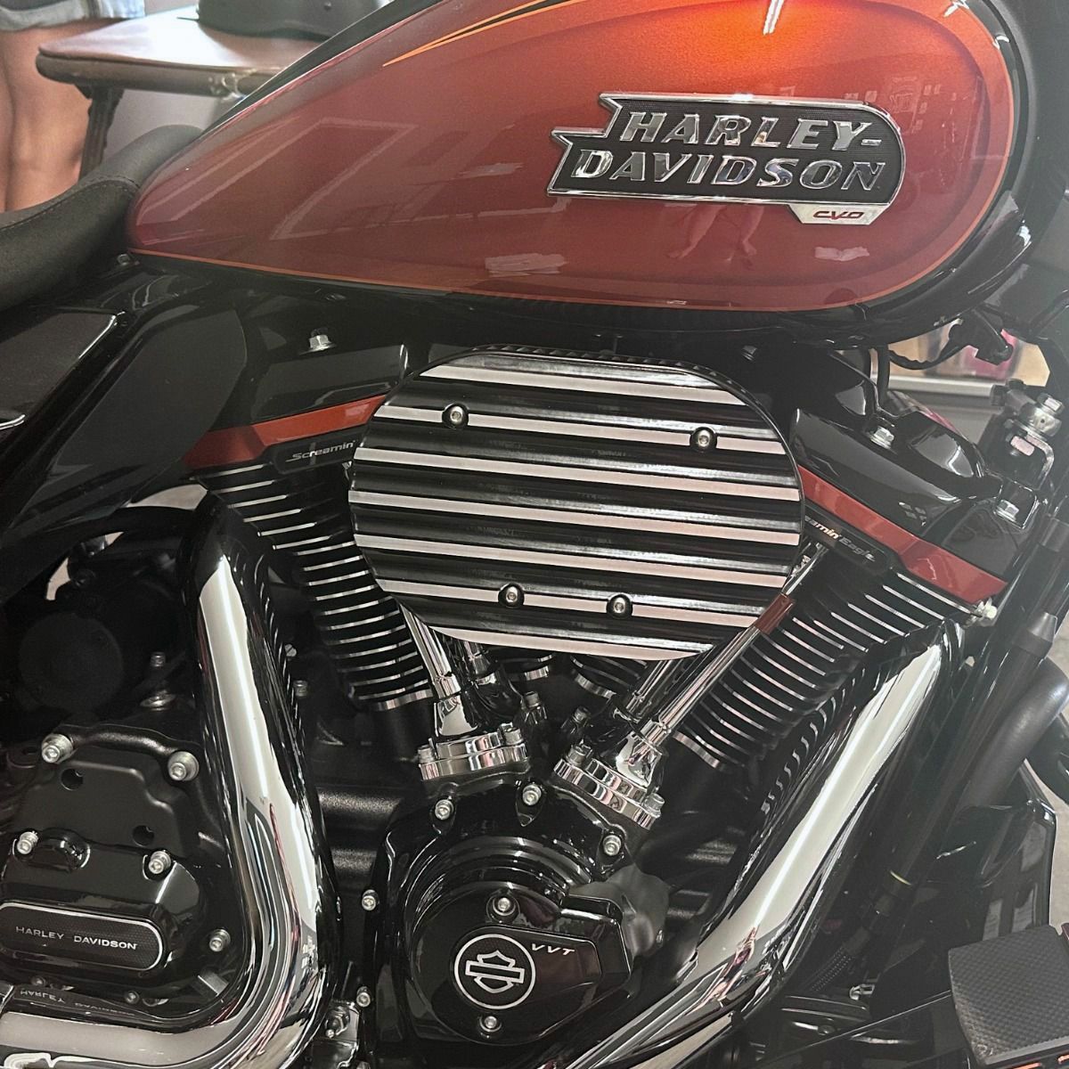 2025以降 ツーリング、ソフテイル NEXGEN 828 ハイフロー エアクリーナーキット コントラスト DK Custom 3