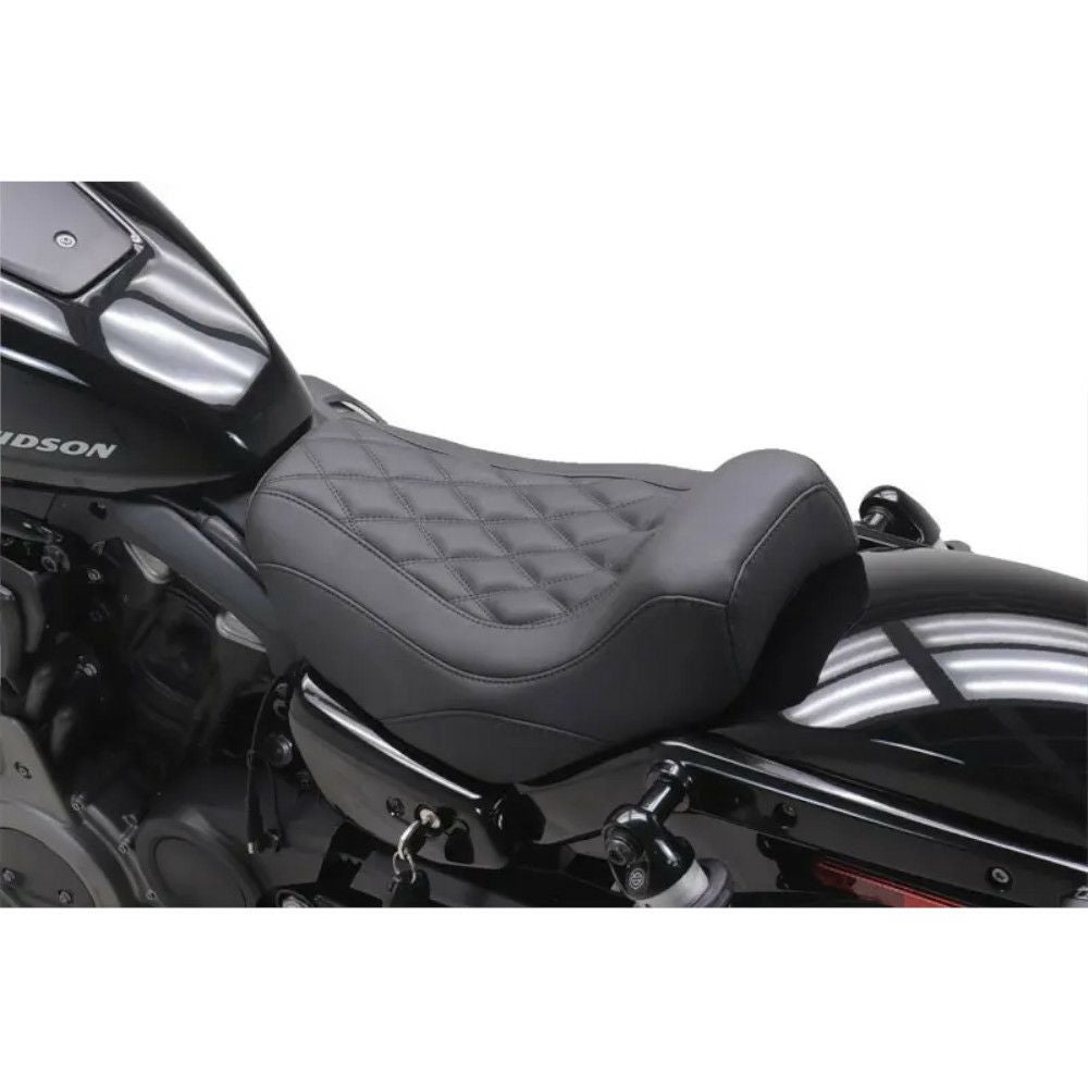 RH975 TRIPPER ソロシート ダブルダイアモンドステッチ Mustang ナイトスター