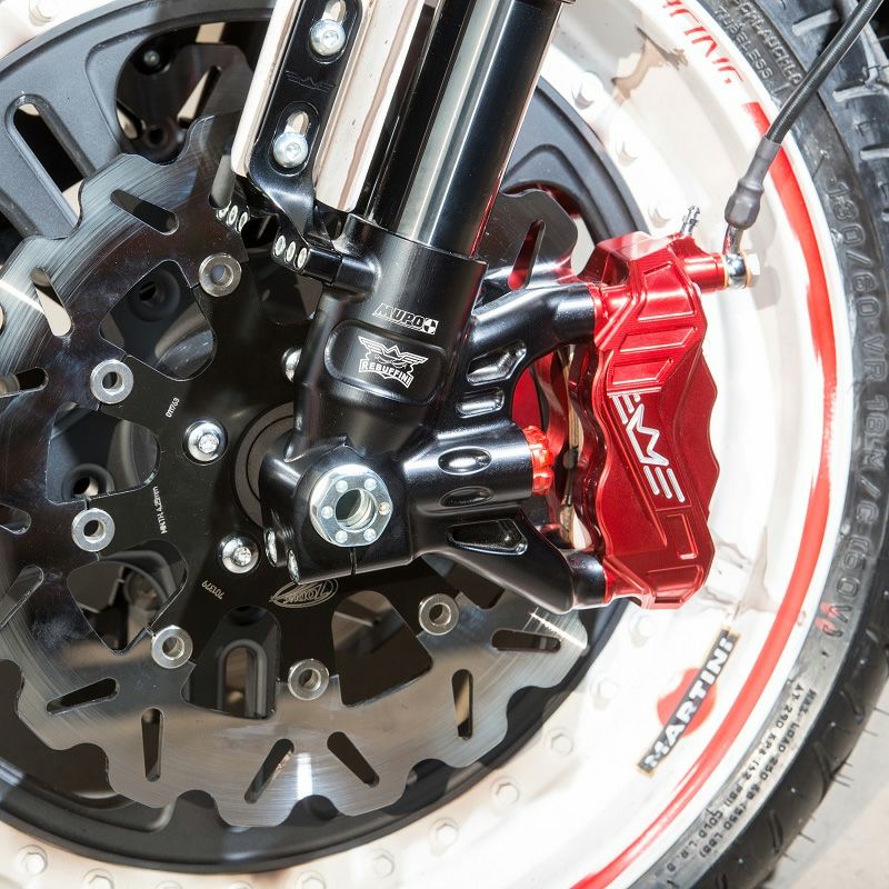 ラジアルマウント ブレーキキャリパー フロント・左用 (レッド)