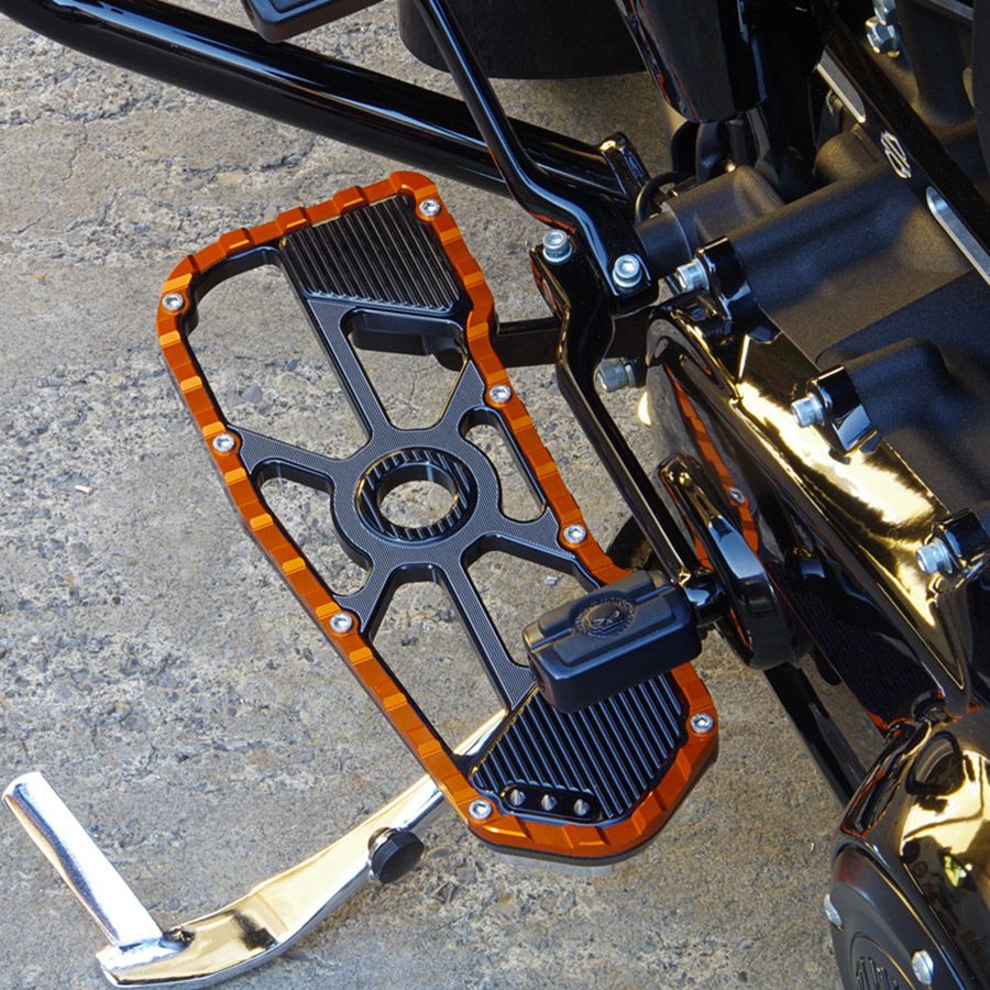 Wheelie ドライバー・ビレットフットボード (ブラック/オレンジ) 