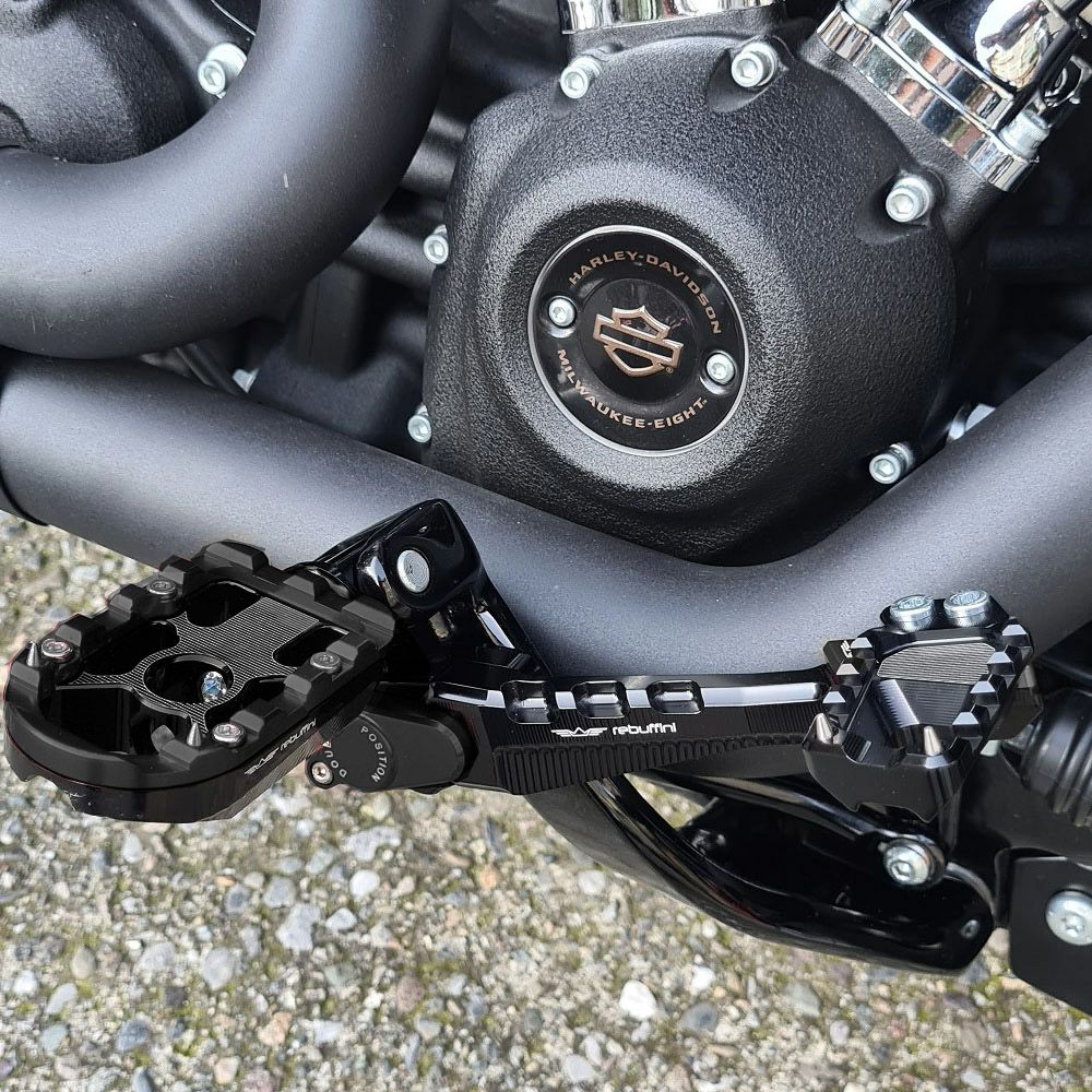 M8 ソフテイル リアブレーキレバーキットV2 Bタイプ (ブラック