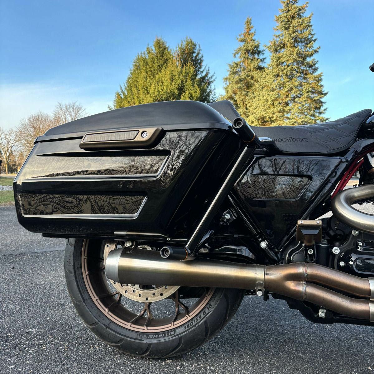 2014～2023 ツーリング ハードライン サイドカバー ビッビッドブラック HOGWORKZ（ホグワークズ） 3