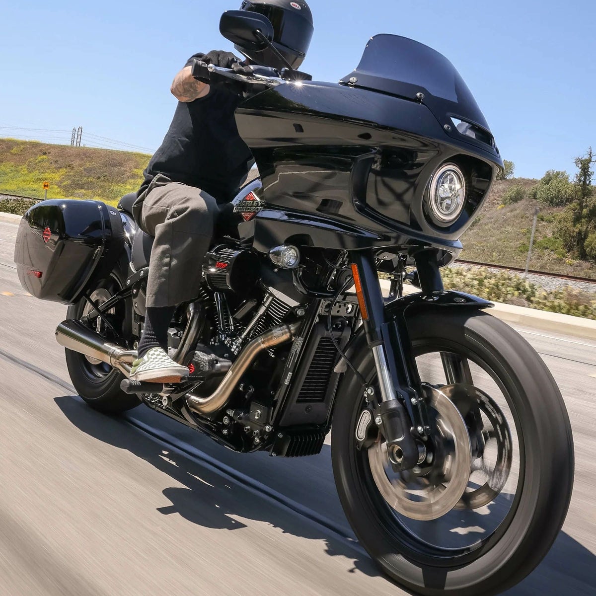 スラッシンサプライ ストレートアウト・2-1フルエキゾーストマフラー ローライダーST2