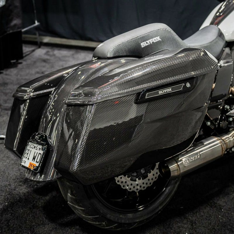 カーボンファイバー サドルバッグ・ボトム (艶有り) 2024以降 ツーリング