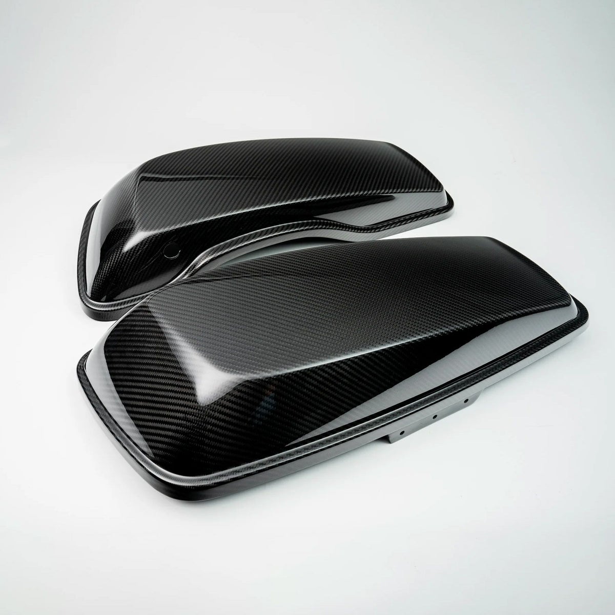 カーボンファイバー サドルバッグ・リッド (艶有り) 2014～2023 ツーリング