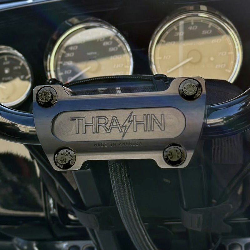 Thrashin Supply ライザー|ハーレーパーツメーカー