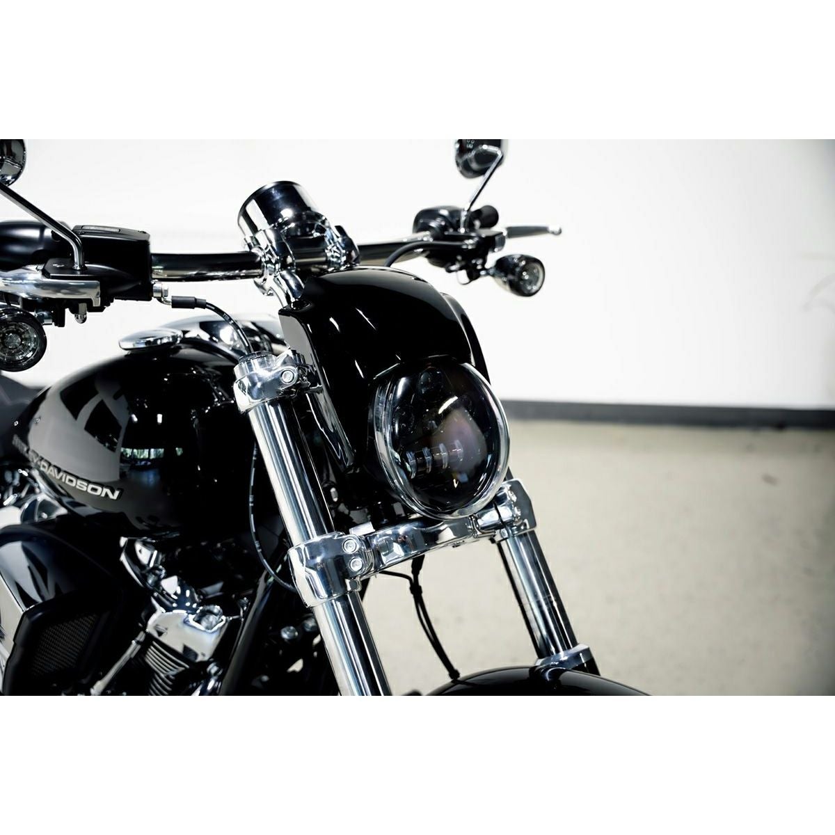 ナイトロッドスタイル ヘッドライトカバー＆LEDヘッドライトセット (未塗装)2