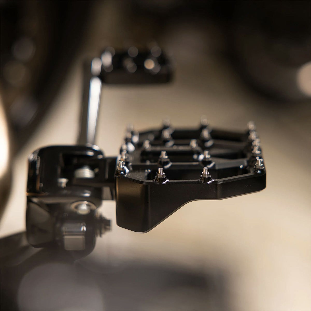 Aggressor ミニフロアボード (ブラック)2