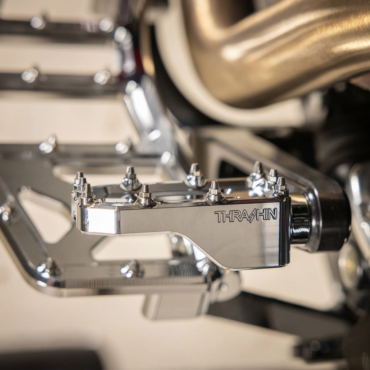 Aggressor ブレーキアームペダル (クローム)3