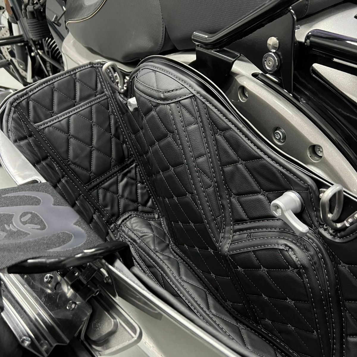 2025以降 ツーリング サドルバッグライナー ブラックステッチ HogWorkz（ホグワークズ） 2