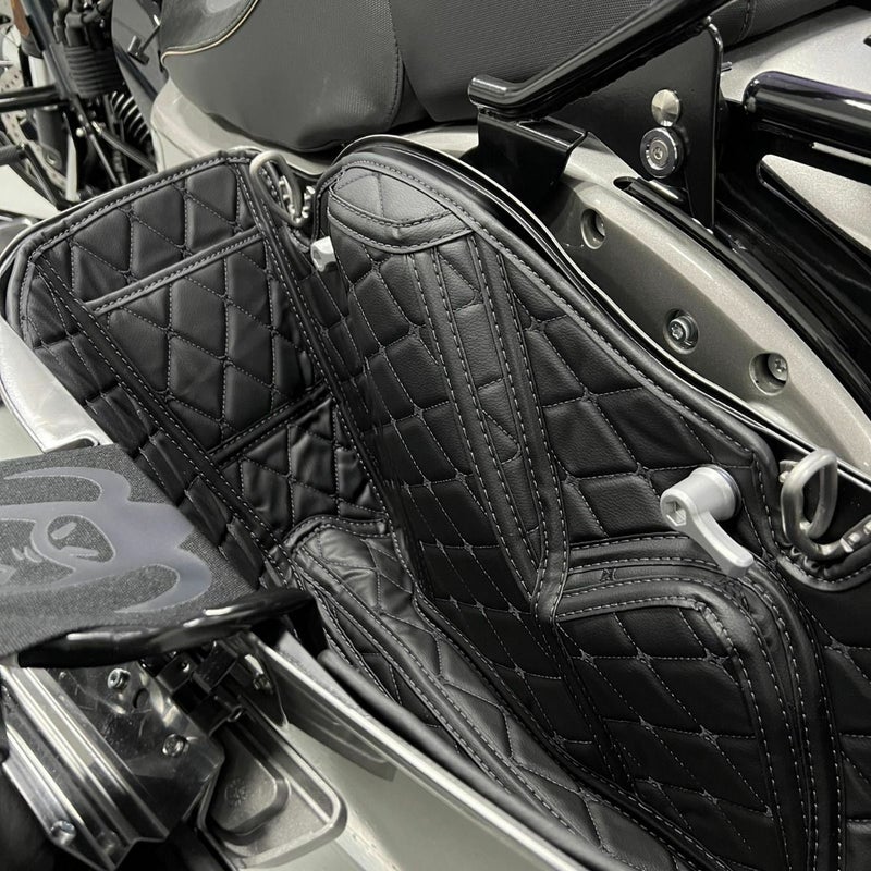 2023以降 FLHXSE、FLTRXSE、FLTRXSTSE サドルバッグライナー ブラックステッチ HogWorkz（ホグワークズ）