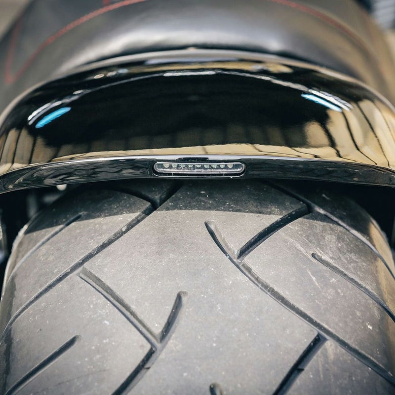 スチールリアフェンダーキット (テールライト付)