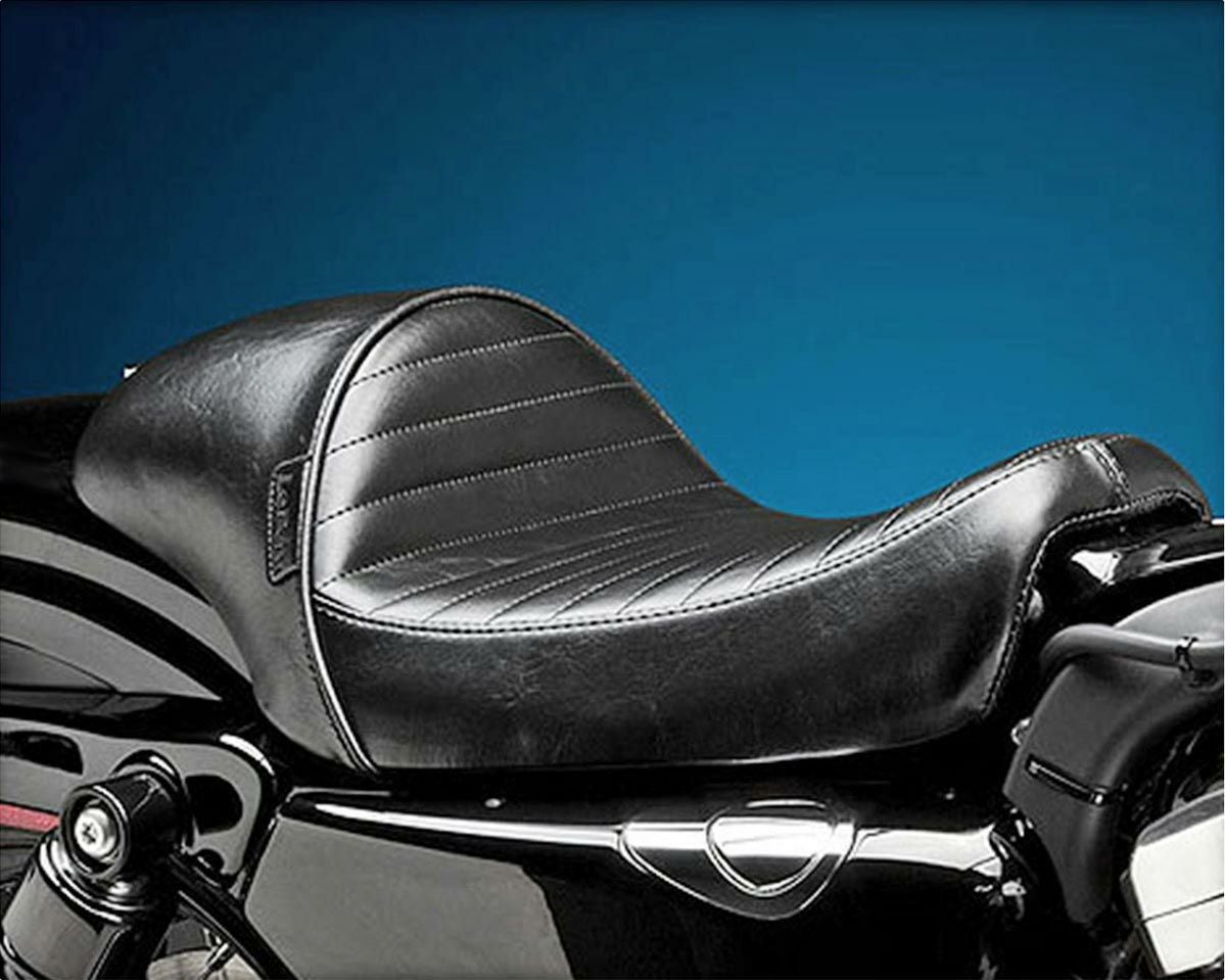 スポーツスター シート｜ハーレーカスタムパーツ専門店