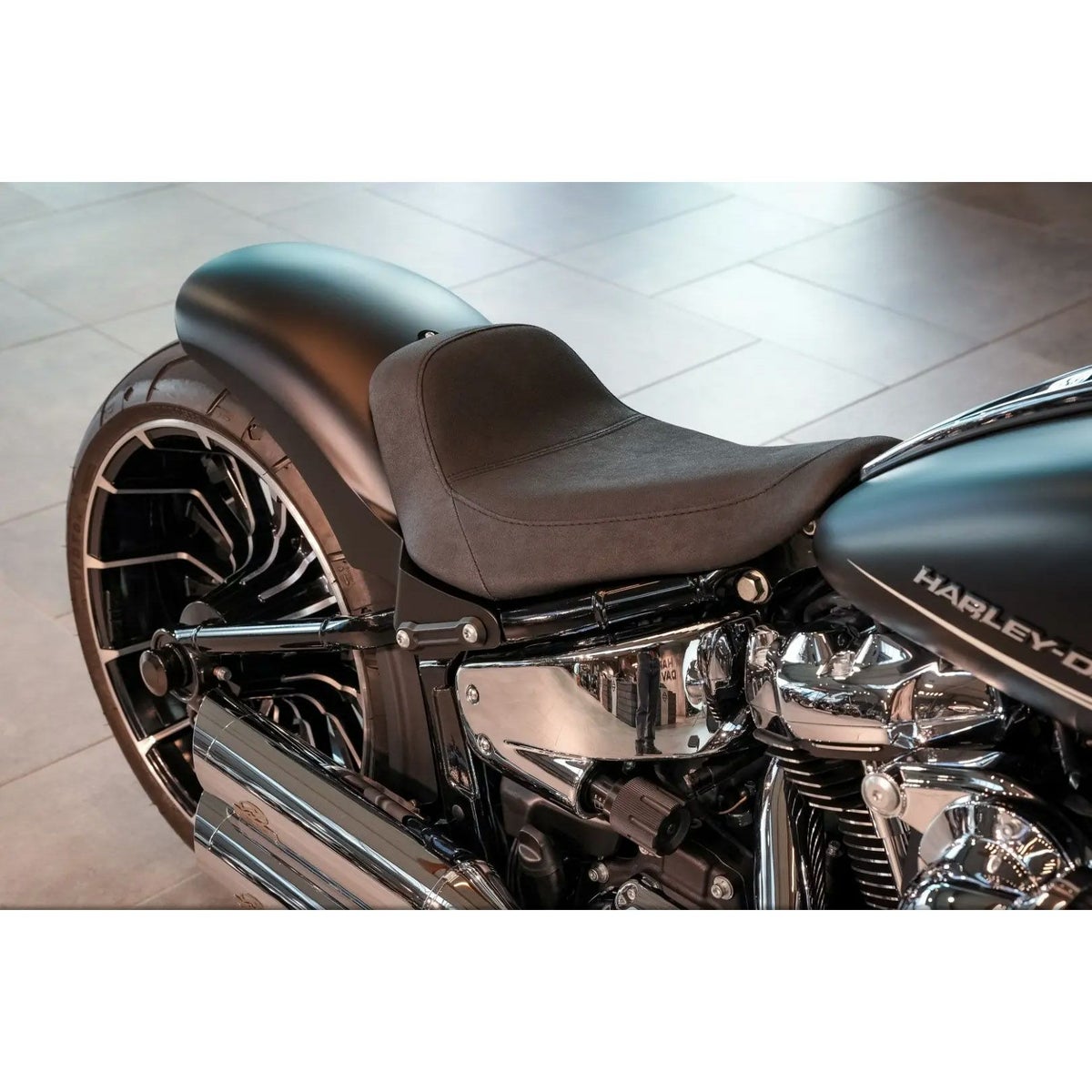 スチールリアフェンダー用 ソロシート3