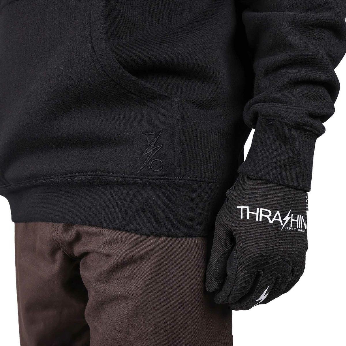 シールドデザイン・プルオーバー フーディー6