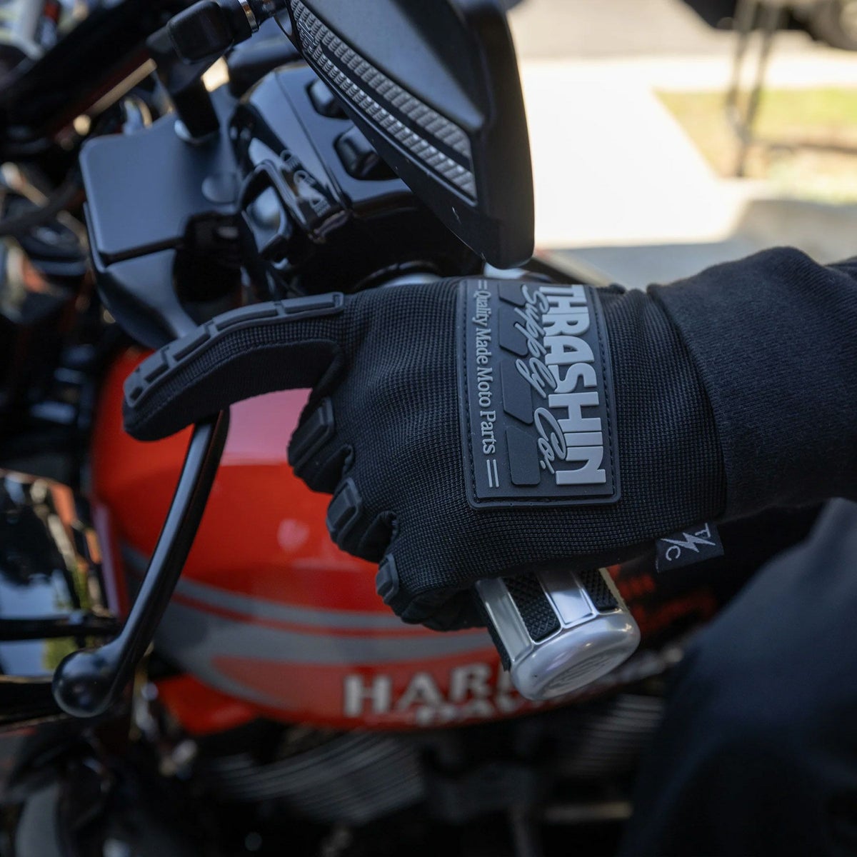 モト・ステルス グローブ2