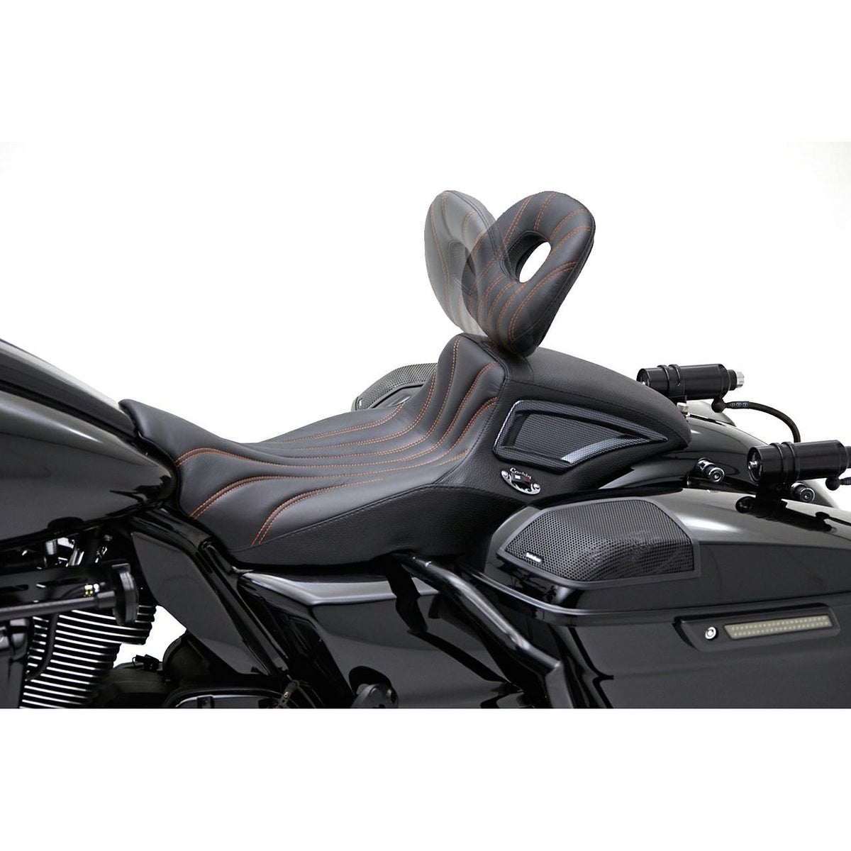 ガンスリンガー・サドル (ヒート機能付き)2