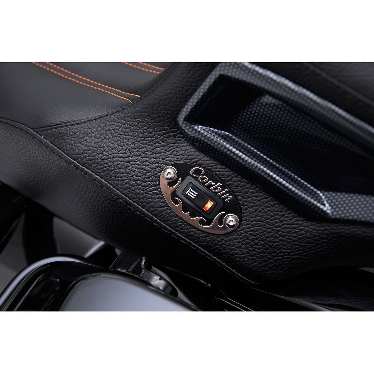 ガンスリンガー・サドル (ヒート機能付き)8