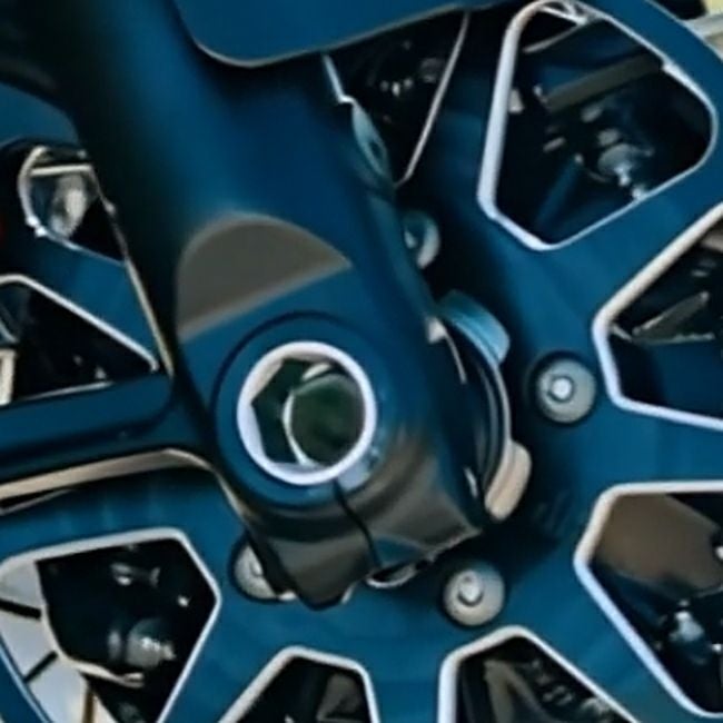 フローティングウェーブ・320mm フロントブレーキローター (ブラック/コントラスト)1