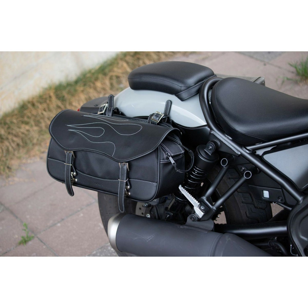 ナイロンサドルバッグ 右用 11L1