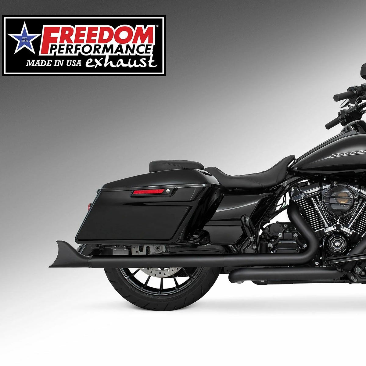 M8 ツーリング 2.5インチ径 トゥルーデュアル フルエキゾーストマフラー 33インチ シャークテール エンドキャップ ブラック フリーダムパフォーマンス