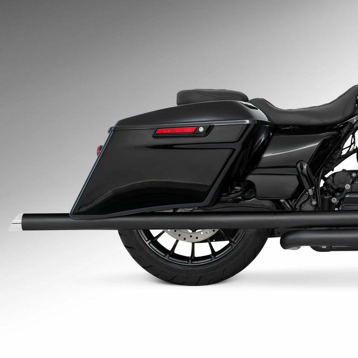 M8 ツーリング 2.5インチ径 トゥルーデュアル フルエキゾーストマフラー 42インチ スラッシュカットエンドキャップ ブラック/クローム フリーダムパフォーマンス