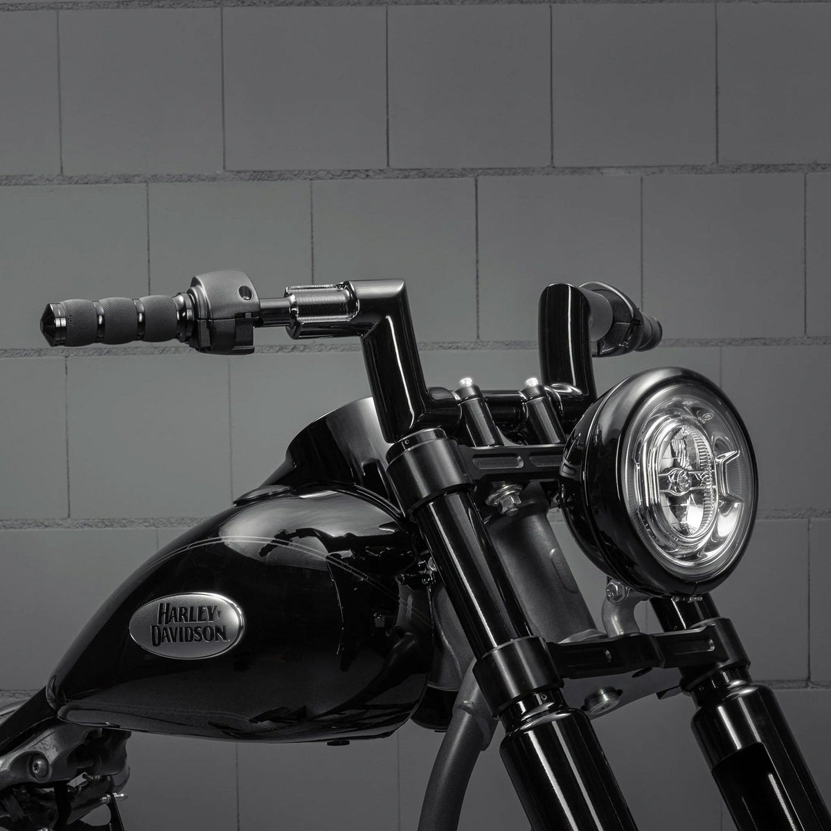 モナーク ファットハンドルバー 4インチ (クローム)1