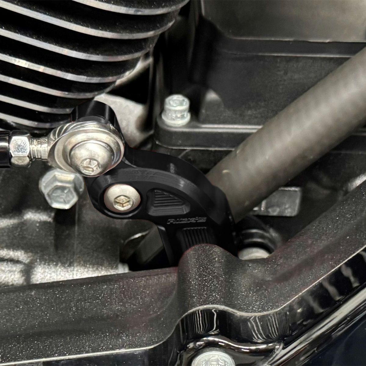 リックス シフトアーム エクステンション (レッド) M8ツーリング、M8