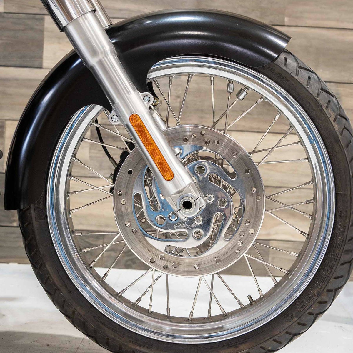 タイヤハガー・21インチ スチール フロントフェンダー (シックスター)