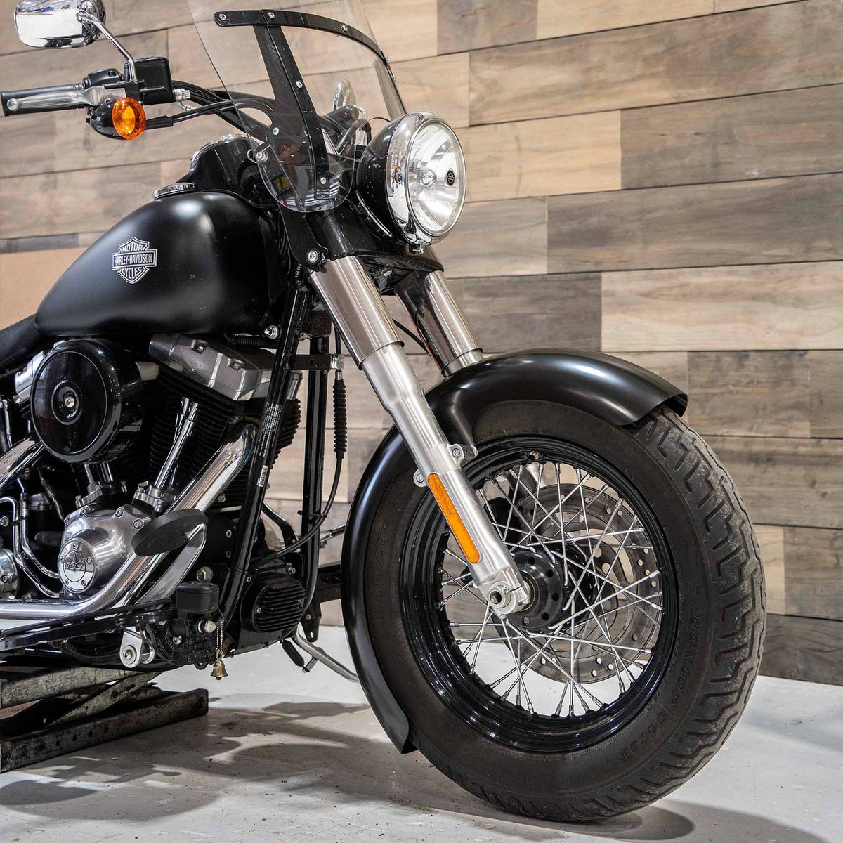 タイヤハガー・16～19インチ スチール フロントフェンダー (ラッパー)2