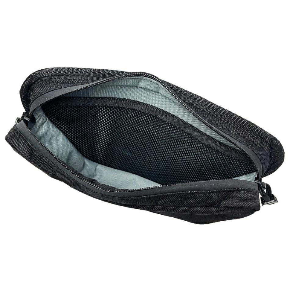 OG Tバー・ハンドルバーバッグ (ブラックカモ)1