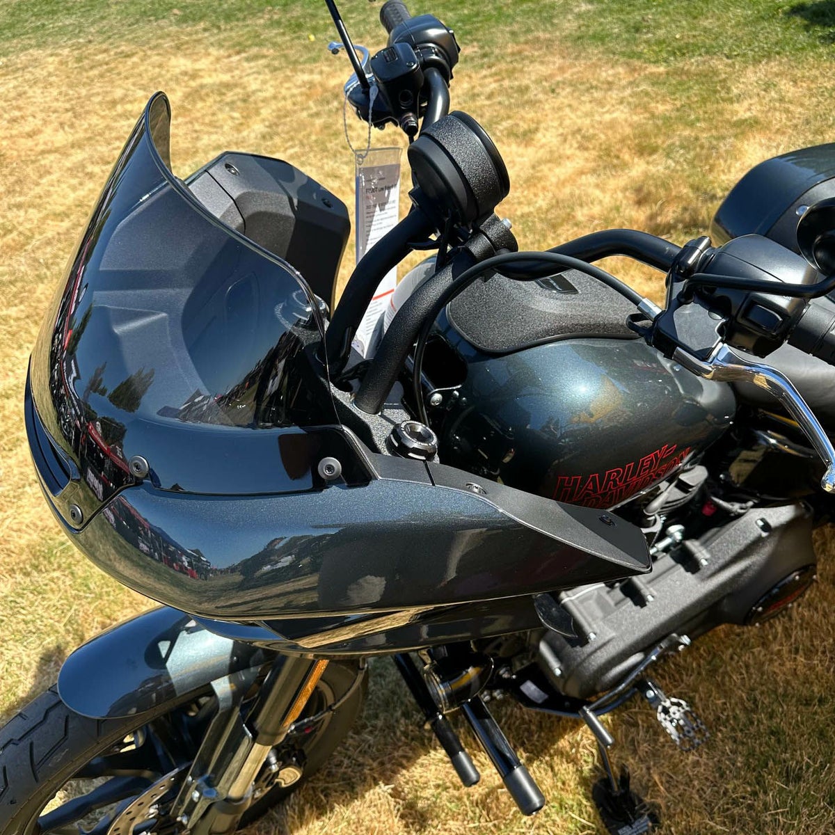 2025以降 ローライダーS/ST 14インチ・プルバックライザー (リンクルブラック)4