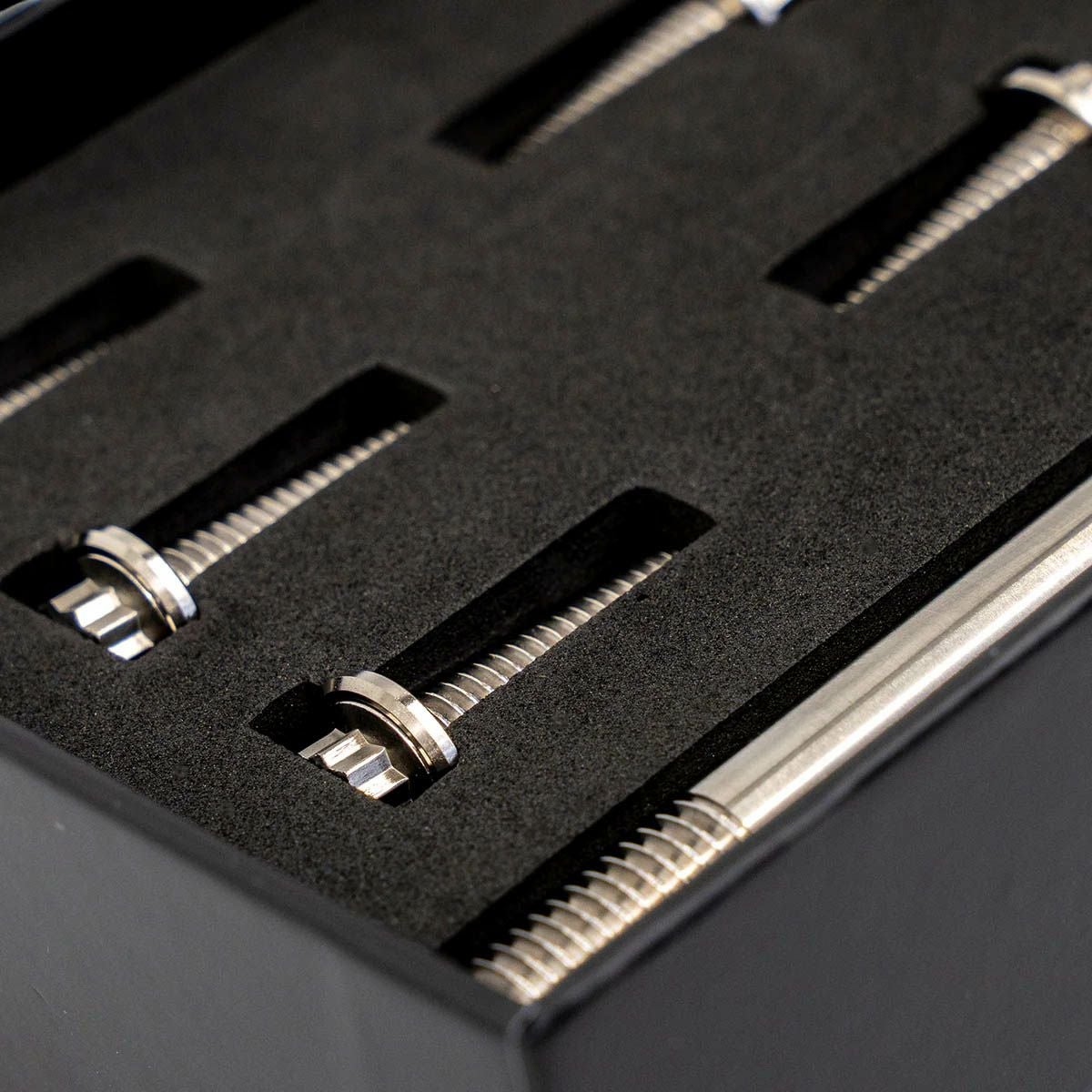 M8 ツーリング エンジンマウント Bitchin ボルトキット シルバー TRASK Performance （トラスク パフォーマンス） 3