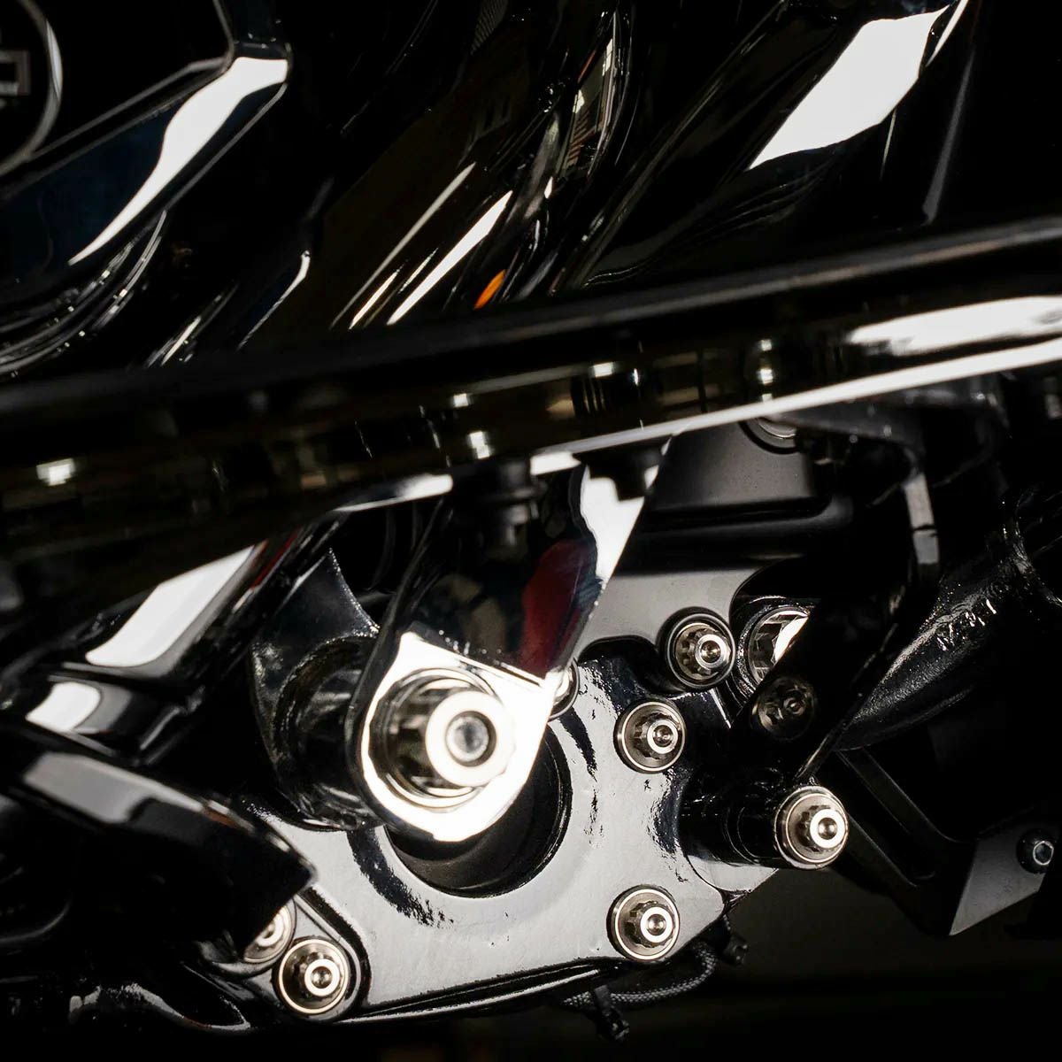 M8 ツーリング フットペグマウント Bitchin ボルトキット シルバー TRASK Performance （トラスク パフォーマンス） 2