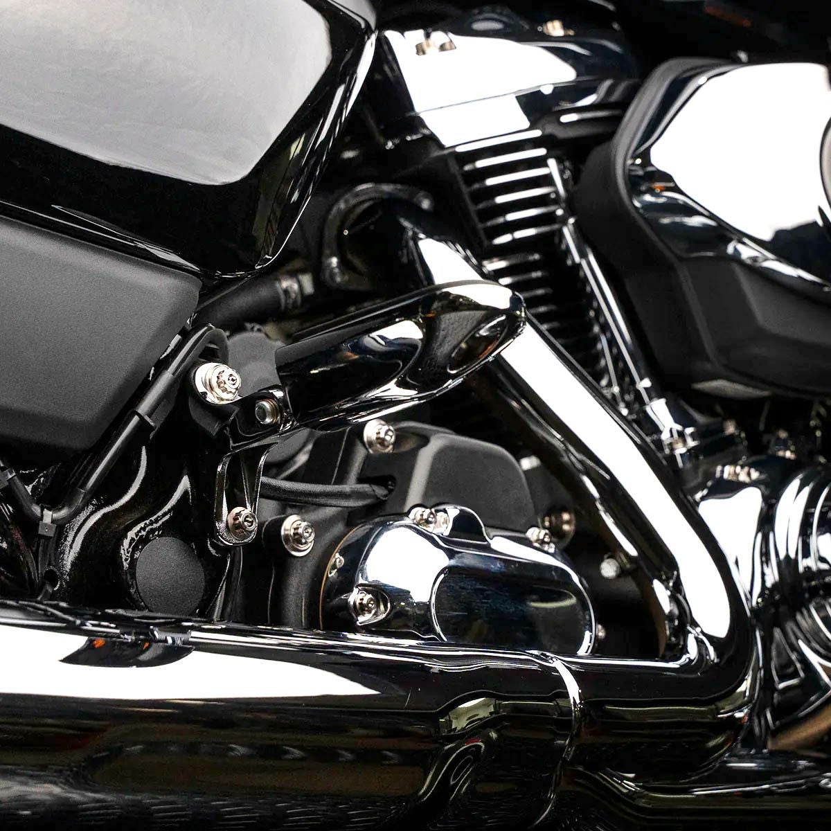 M8 ツーリング トランスミッションケース Bitchin ボルトキット シルバー TRASK Performance （トラスク パフォーマンス） 3