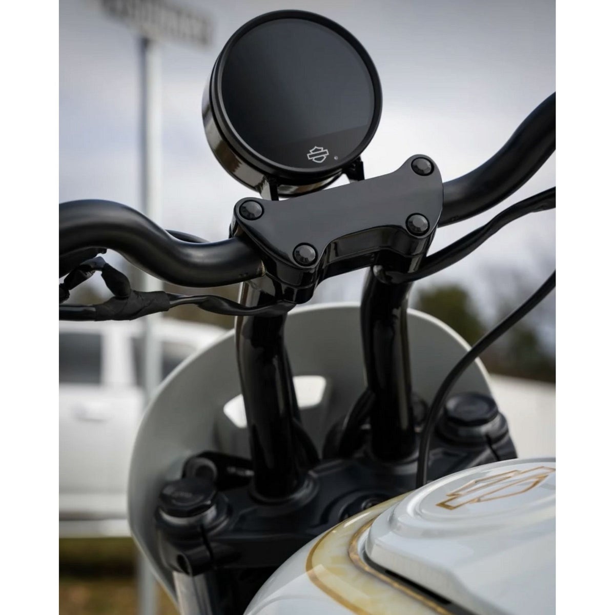 ナイトスター RH975 ゲージマウント付・10インチ プルバックライザー (グロスブラック)1