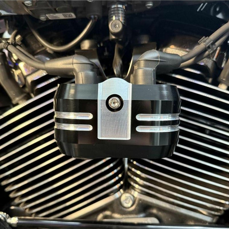 M8 ソフテイル イグニッションコイルカバー コントラストカット HOGWORKZ 1