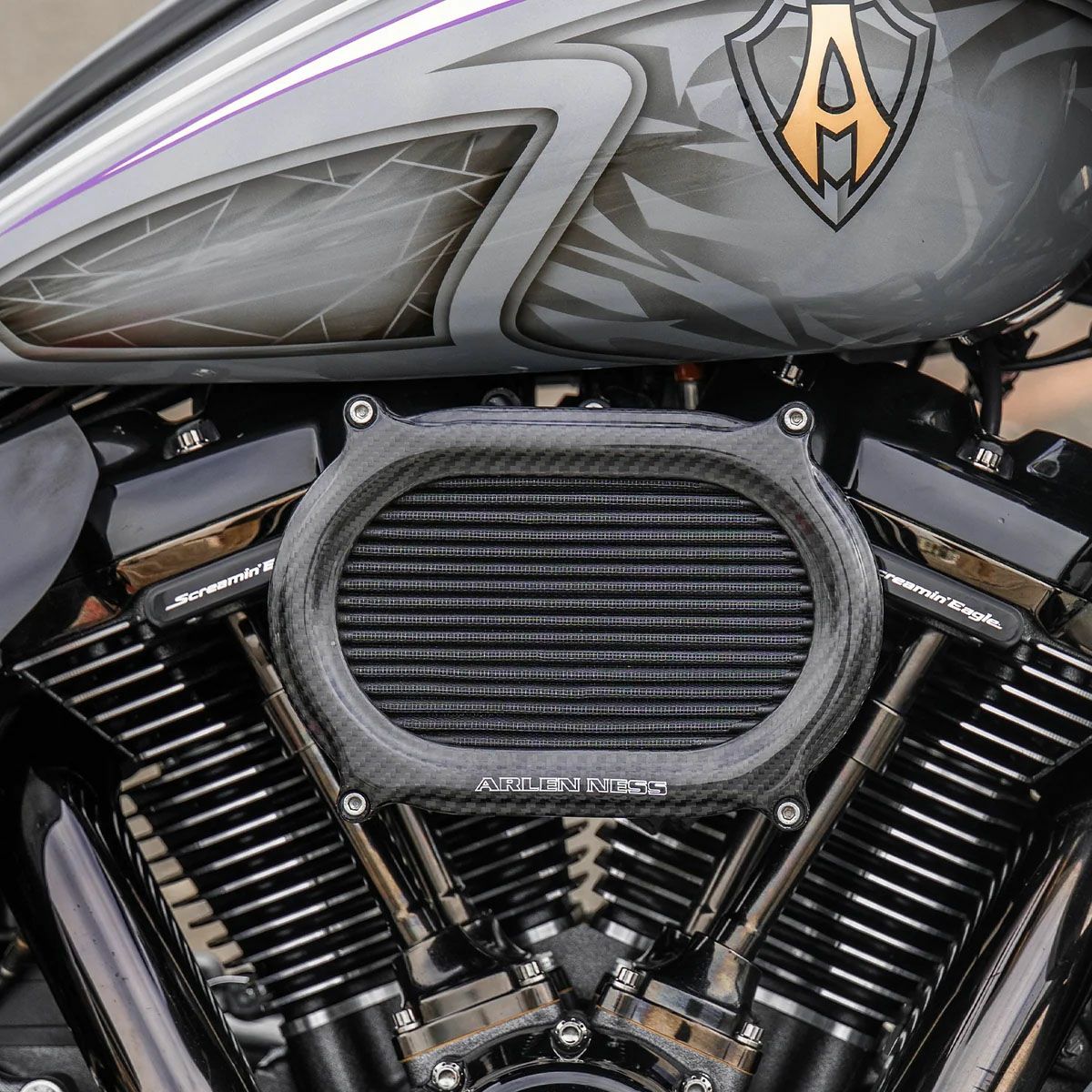 2017～2023 ツーリング、2018～2024 ソフテイル ステージ2・オーバルエアクリーナー (カーボンファイバー)