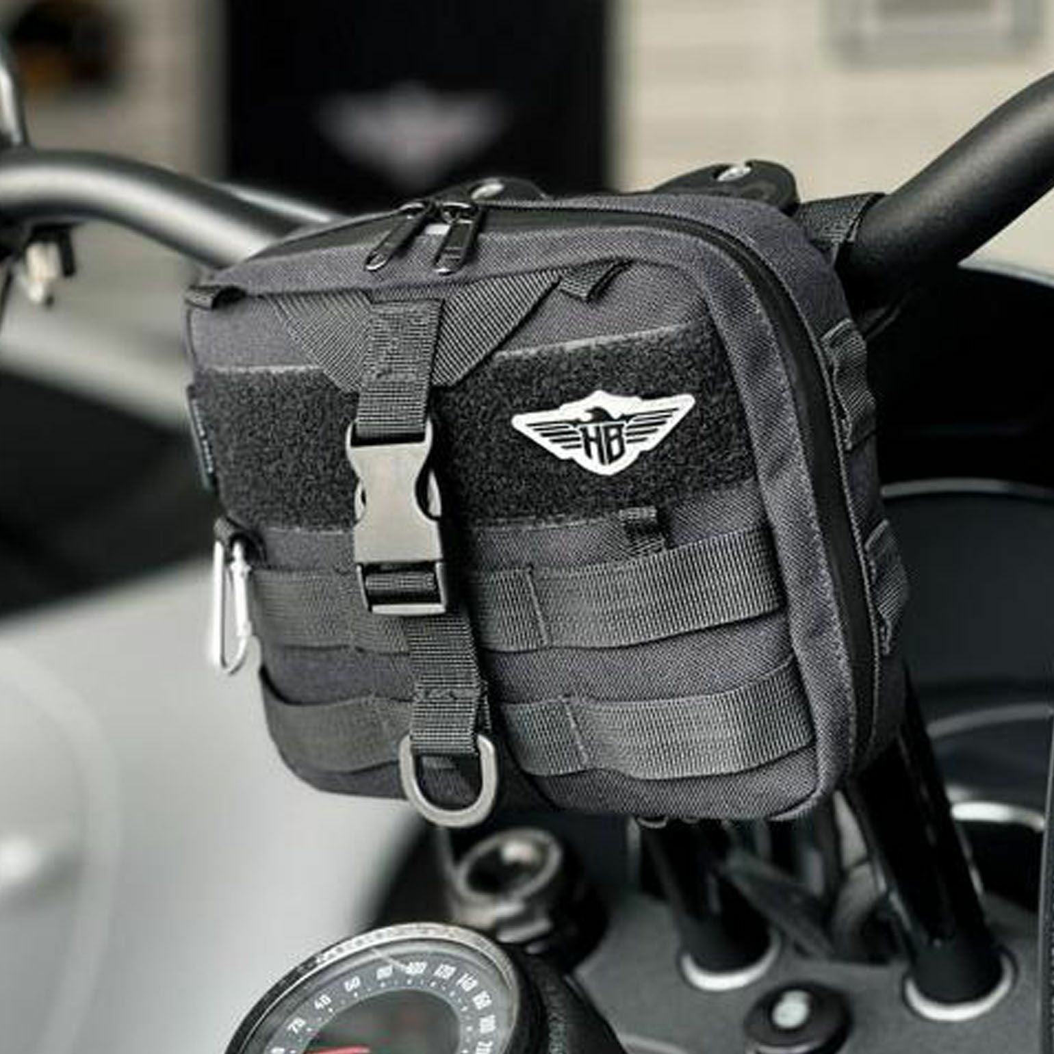 ハミ　ハンドクラフト　ハンドルバーバッグ/サコッシュ カスタム クラブスタイル ハンドルバーバッグ ハインツバイクス |ハーレーパーツ