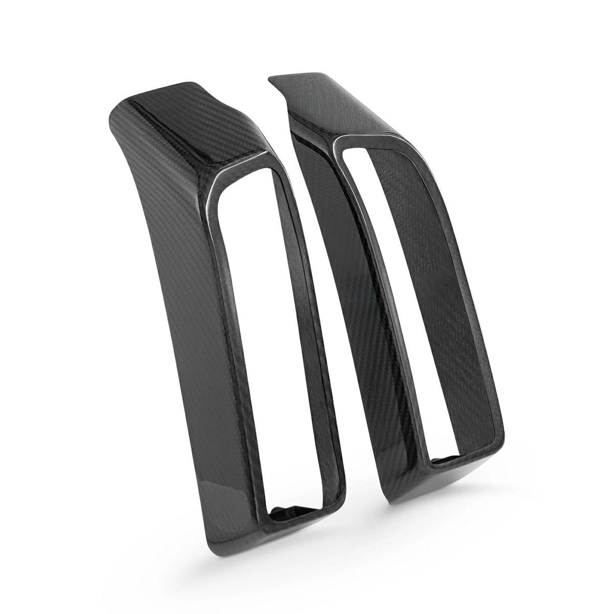 カーボンファイバー・テールライトカバー 2024以降 ツーリング1