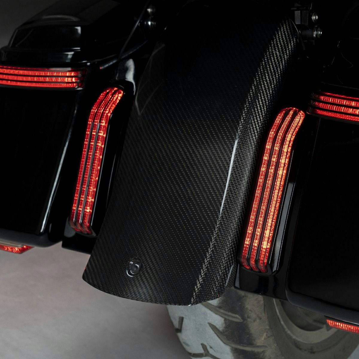 イルミナ・LEDフラッシュフェンダー (未塗装)2