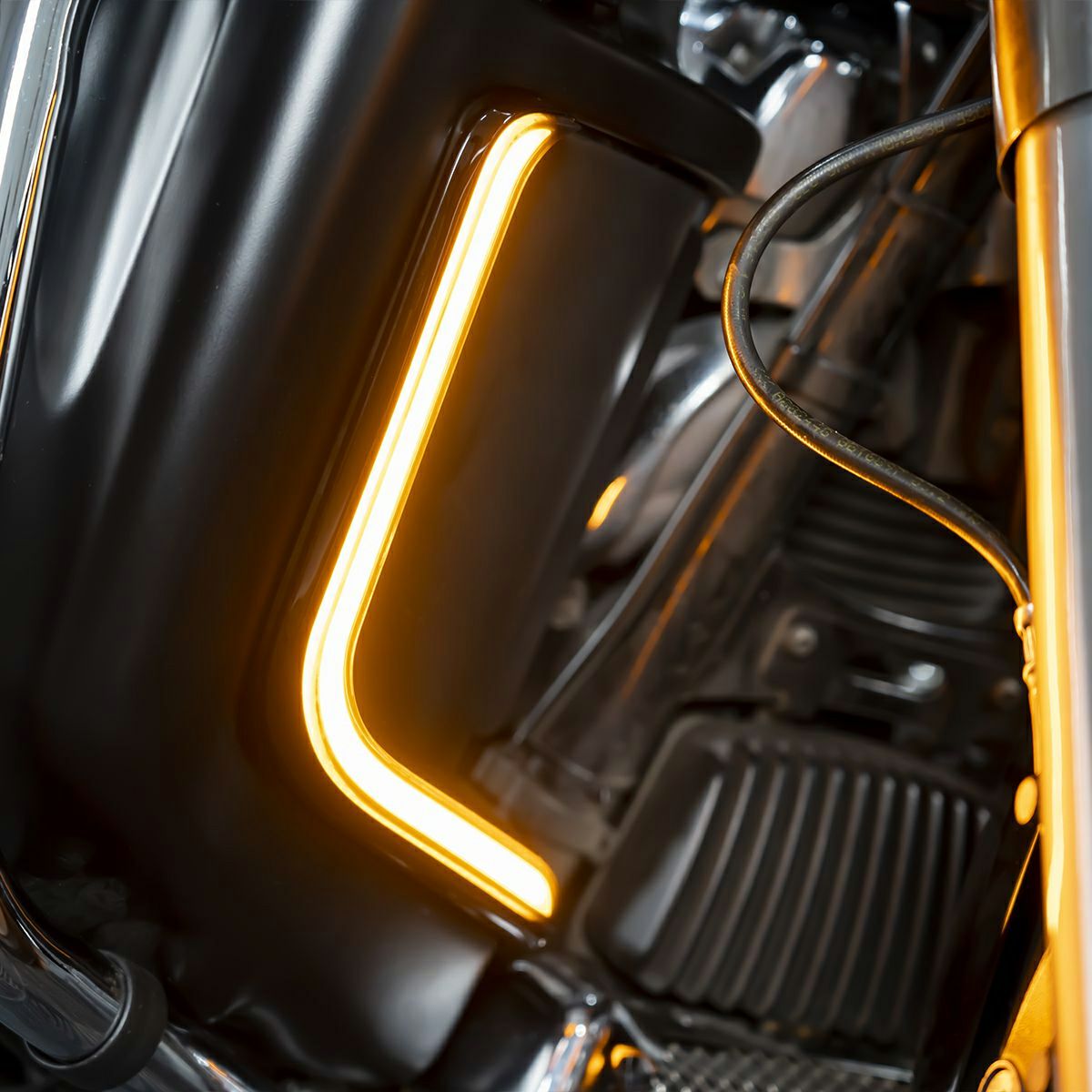 ロワーフェアリング LEDベントライト (ブラック) 