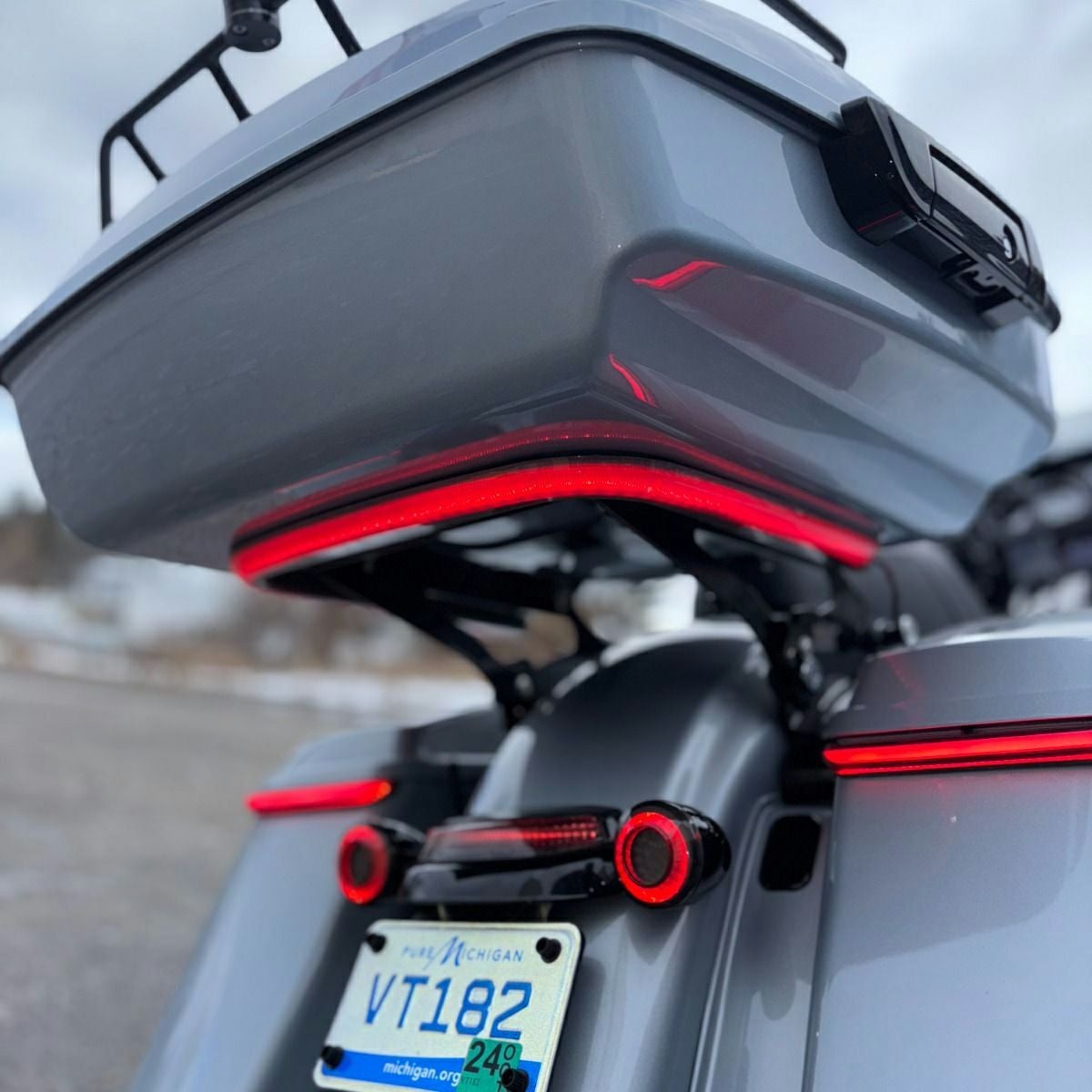 ハーレー、ツーリング2014年以降用ツアーパック用ライト、トリム