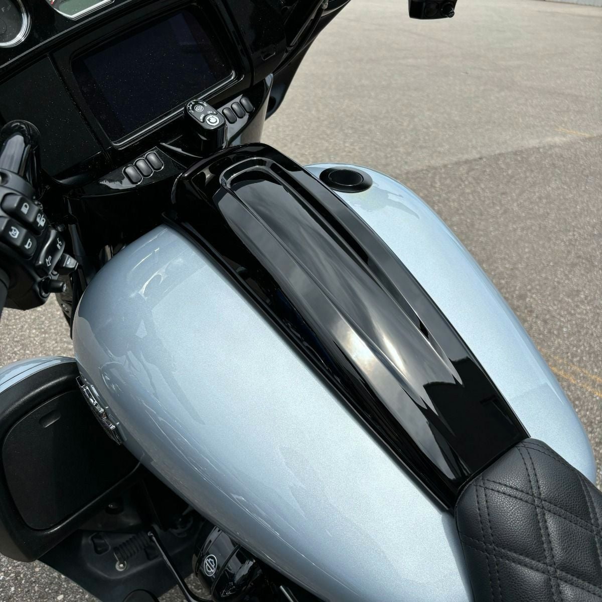 フラットライン タンクダッシュ (ビビッドブラック)2