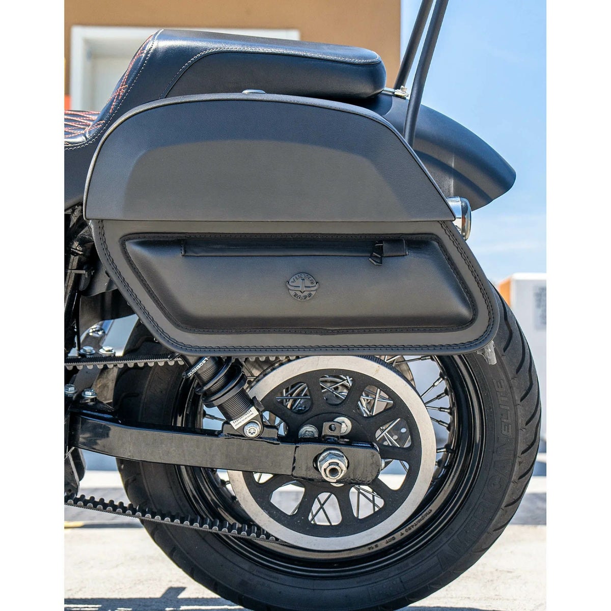 パンテオン クイックマウント サドルバッグ2