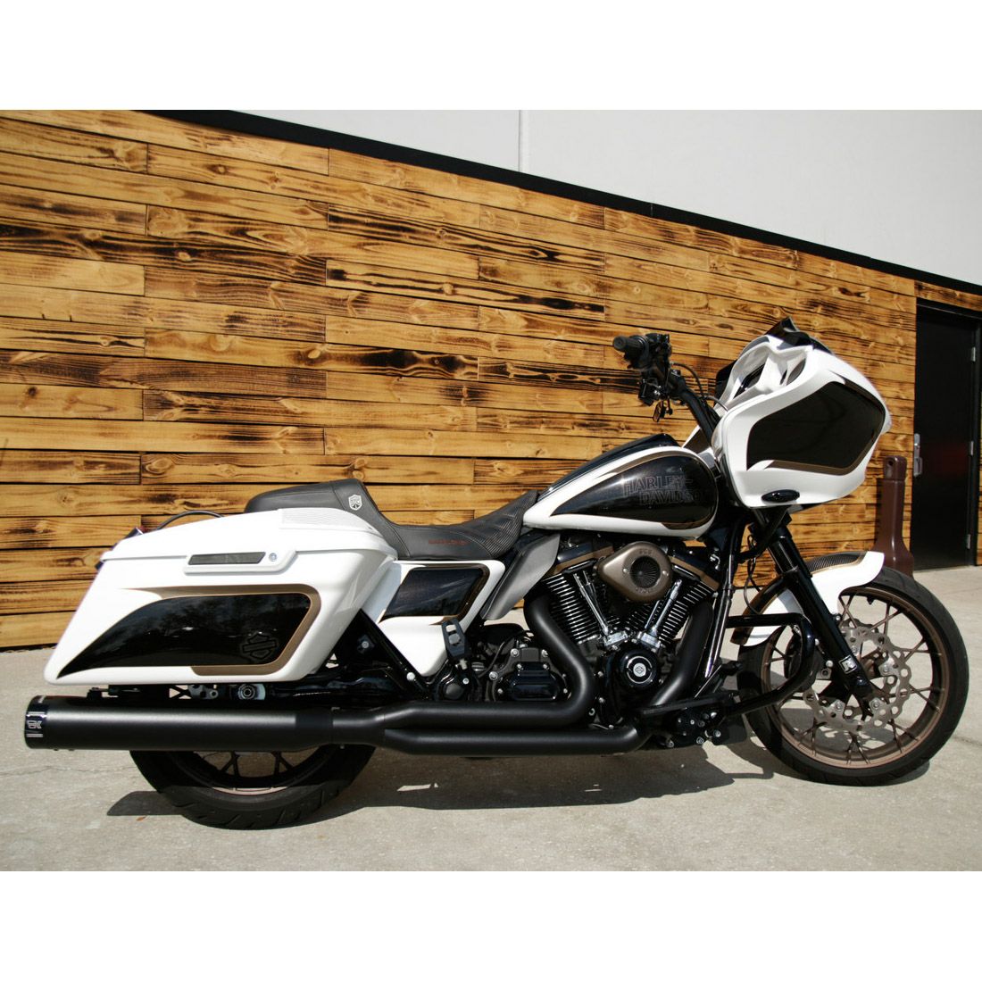 クロームワークス アウトローSR・2-1フルエキゾーストマフラー (ブラック)1