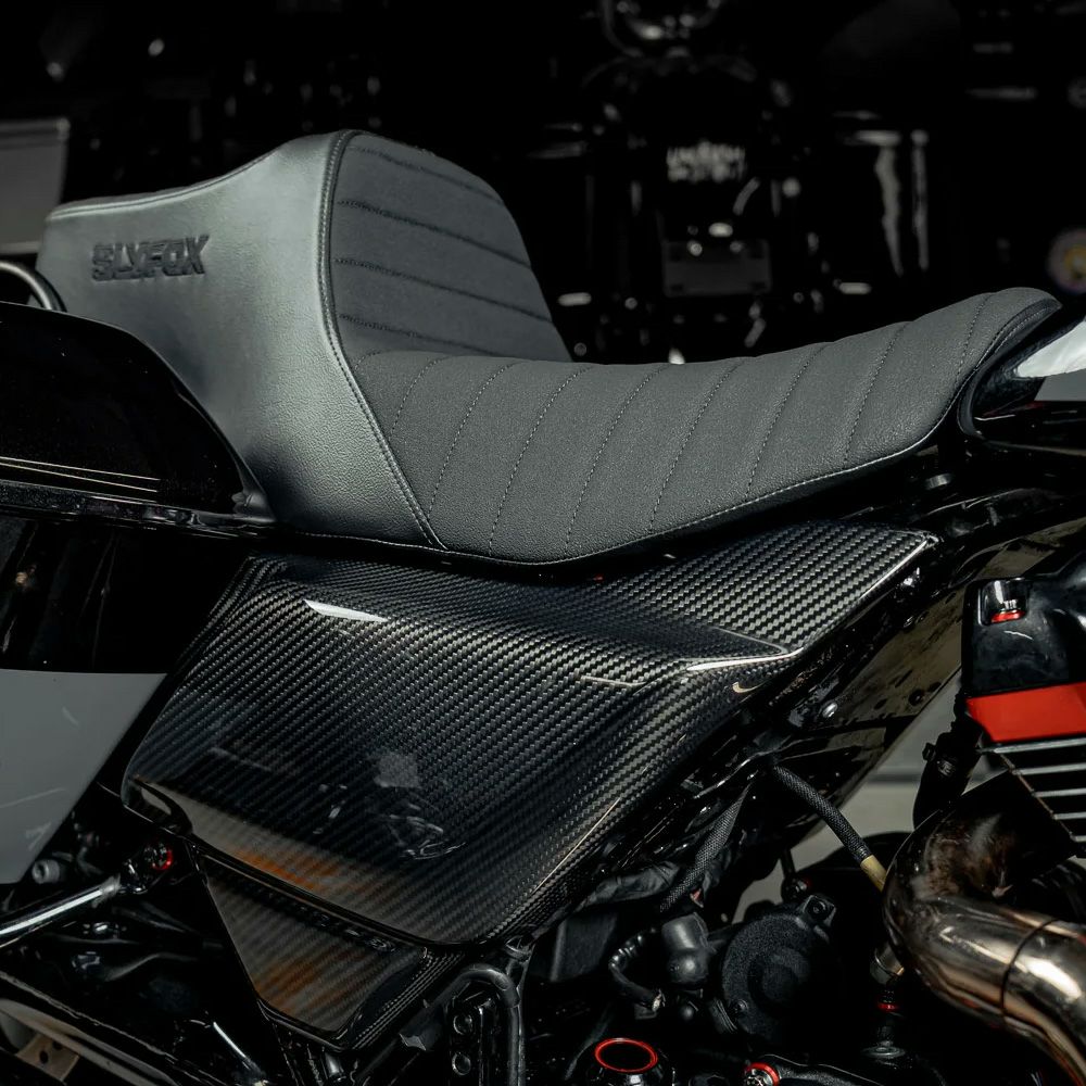 ハイヌーンシート クラシックステッチ (ブラックロゴ)