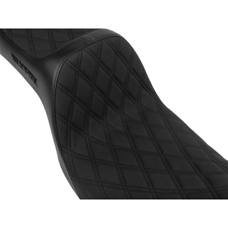 ハイヌーンシート ダイアモンドステッチ (ブラックロゴ)1