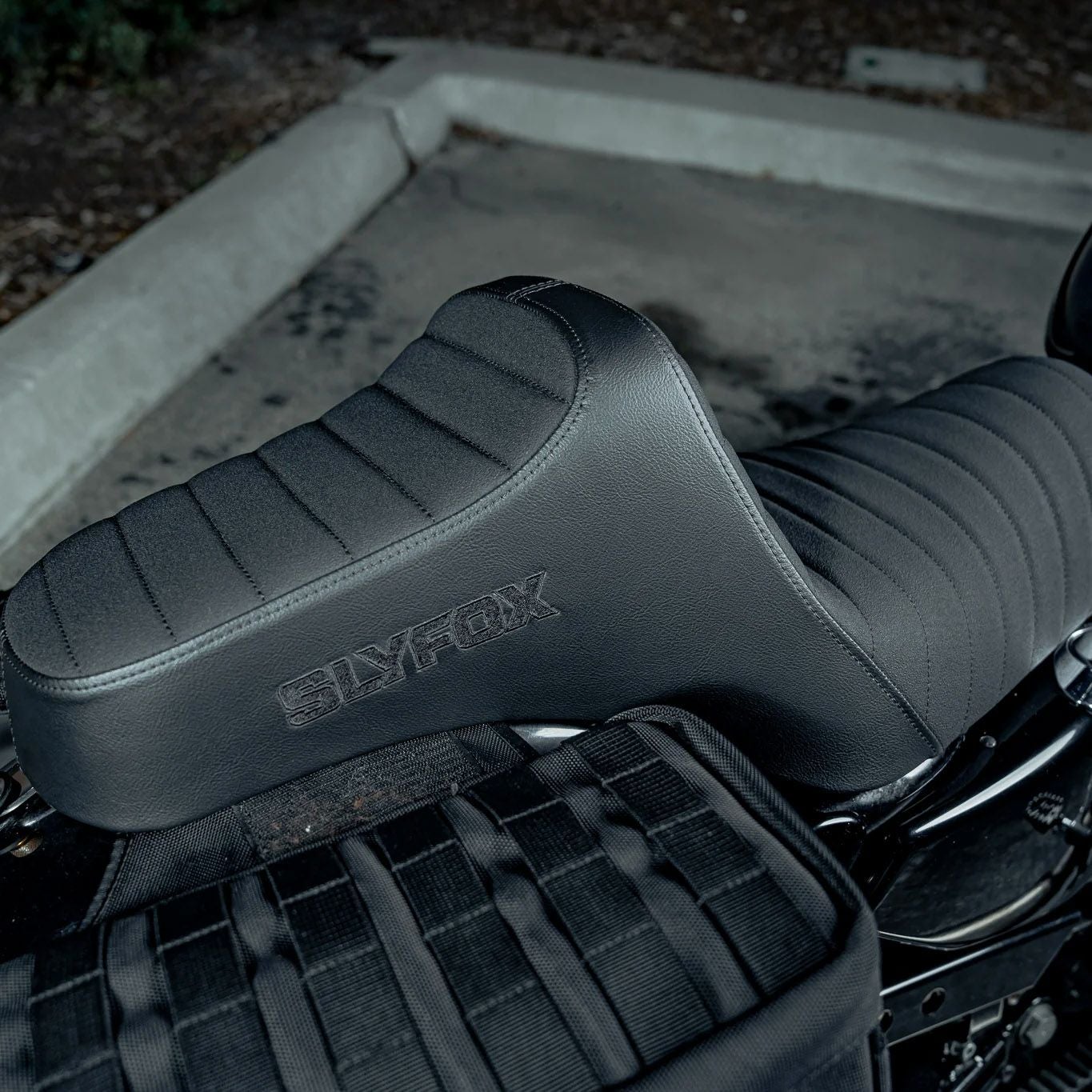 スポーツスター その他シート｜ハーレーカスタムパーツ専門店