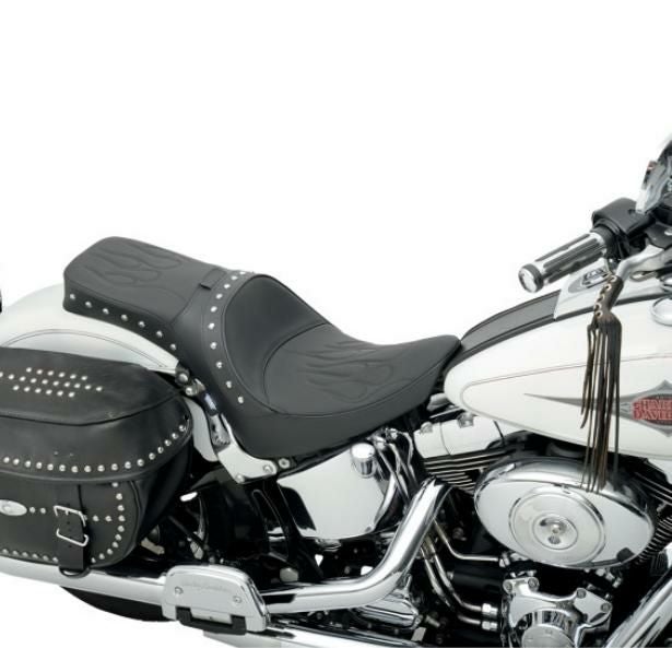 Drag Specialties ONE-PIECEシート フレイムステッチ/スタッズ-01